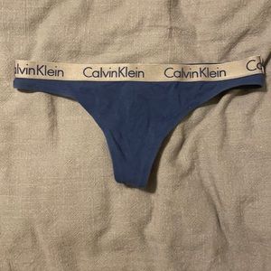 Calvin Klein Logo Waistband Cotton Thong Medium